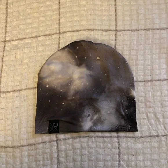 Galaxy Beanie Set - Black and Gray - Picture 3 of 3